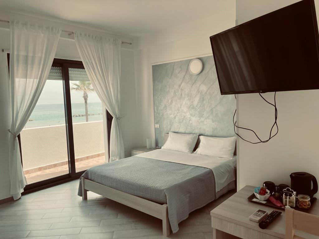 Carfagnini Rooms Termoli Dış mekan fotoğraf